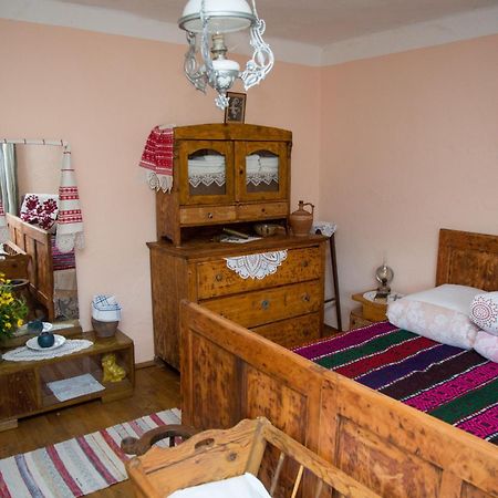Apartment Eko Etno Selo Stara Kapela, Pavina Kuca Exteriör bild