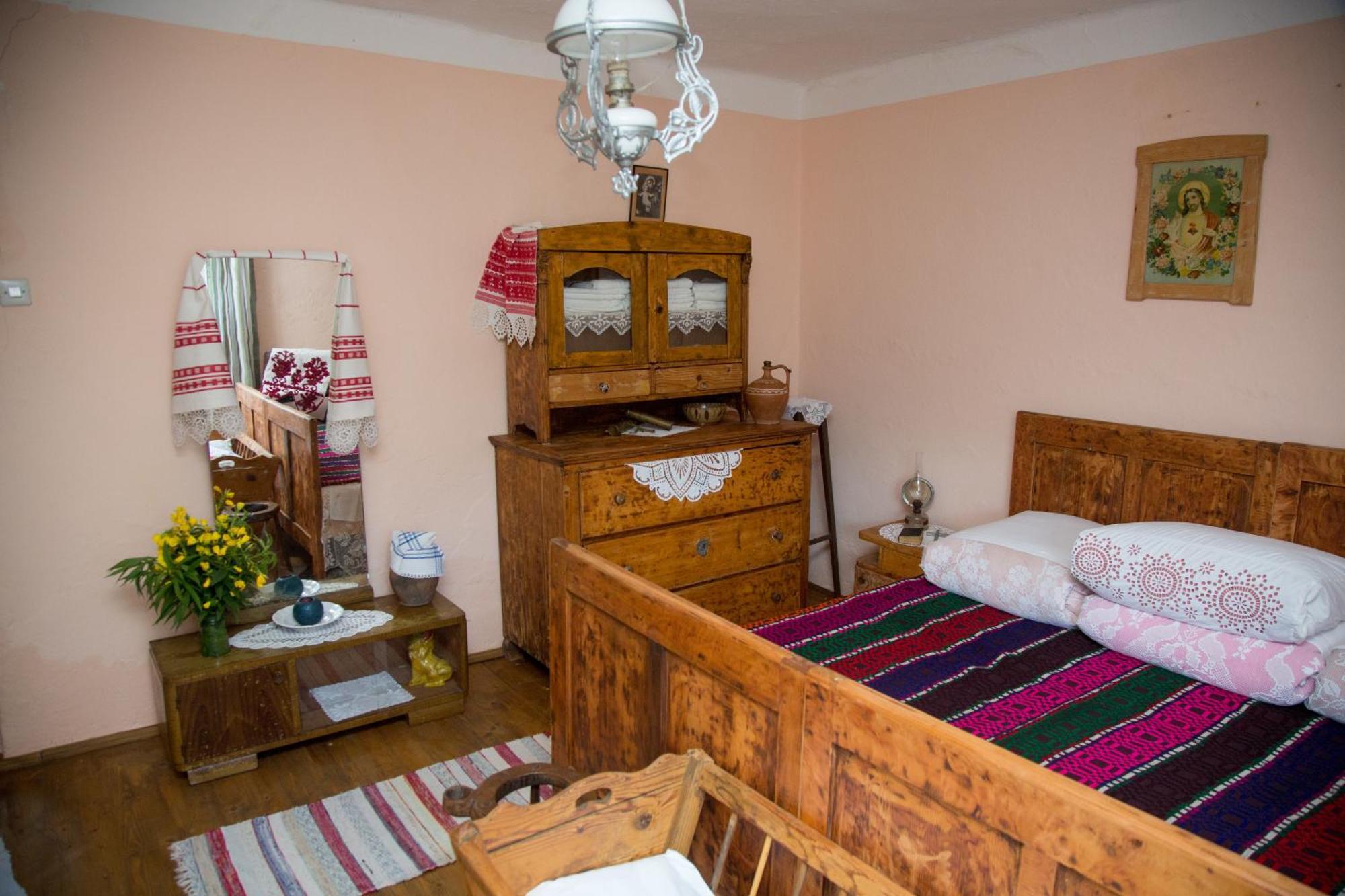Apartment Eko Etno Selo Stara Kapela, Pavina Kuca Exteriör bild